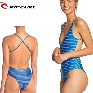 ❤️ Rip Curl One Piece Stripe Swimsuit Size Small